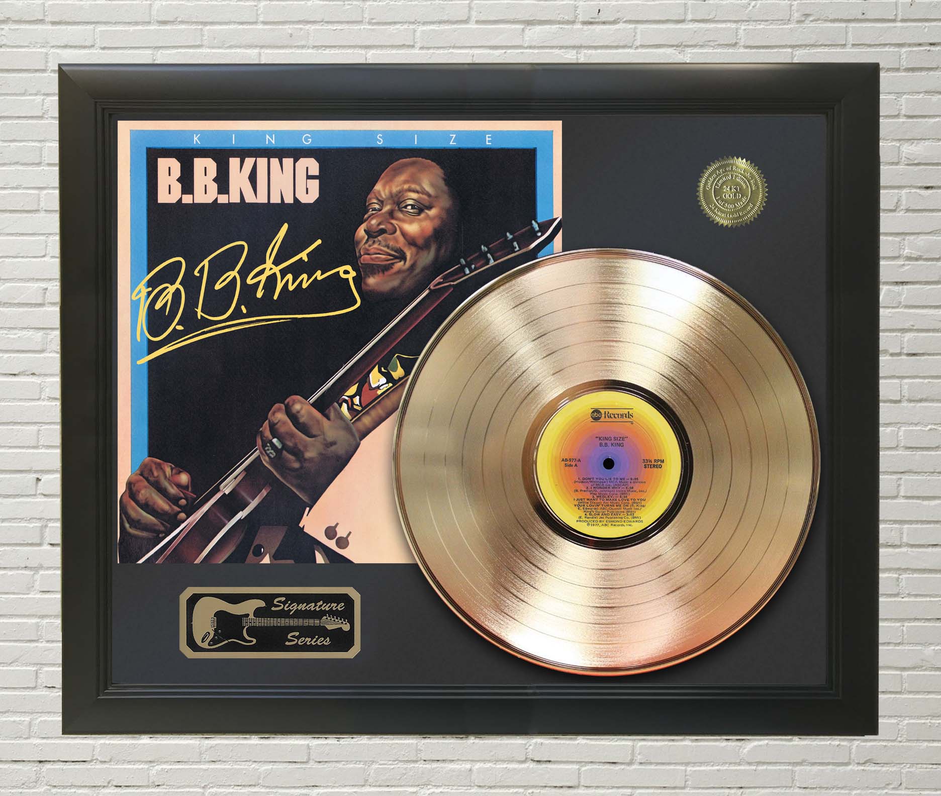 B.B. King - King Size Framed Signature Gold LP Record Display M4 - Gold ...