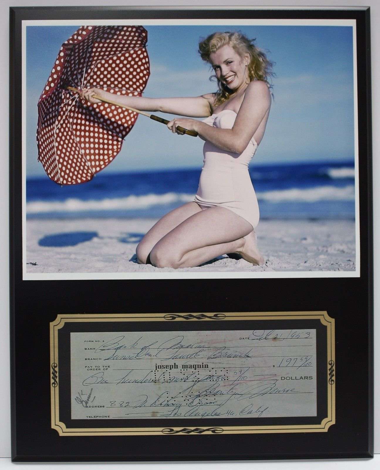 Top 10 Marilyn Monroe Collectibles, Memorabilia, Autographs